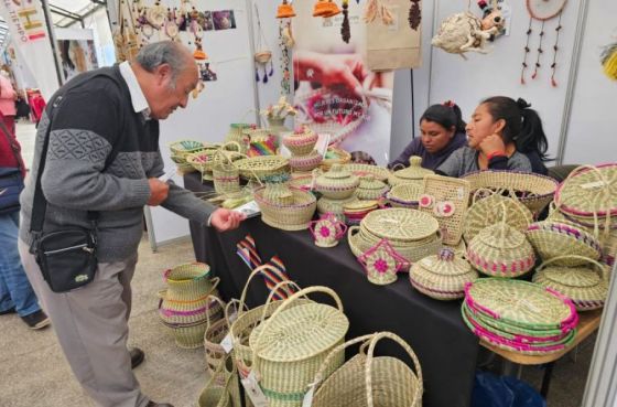 Importante cantidad de productos originarios fueron comercializados en la Feria Potencia 2023