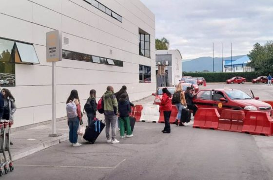 Nueva convocatoria de la AMT para los taxistas que quieran ocupar los cupos suplentes en el aeropuerto