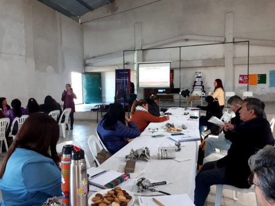 Docentes del Valle de Lerma se capacitan desde el enfoque en derechos para la protección de infancias