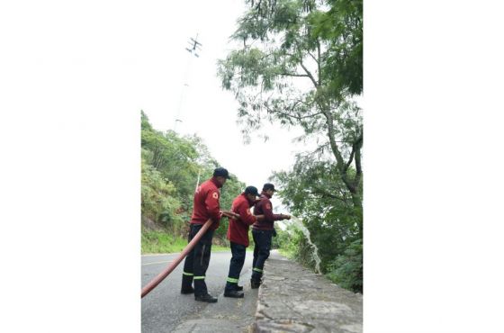 Finalizaron las obras de la “Red de Agua Contra Incendios” que se encuentra en el Cerro San Bernardo