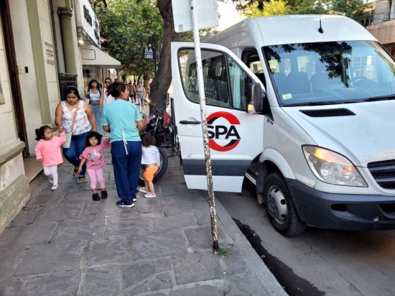 Niños del Hogar Casa Cuna disfrutaron de un viaje en Teleférico