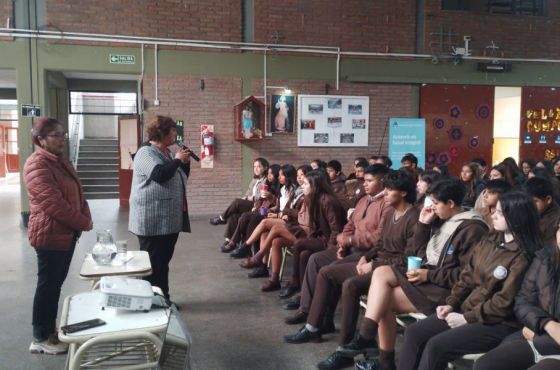 Contra las violencias: Derechos Humanos trabaja en entornos escolares