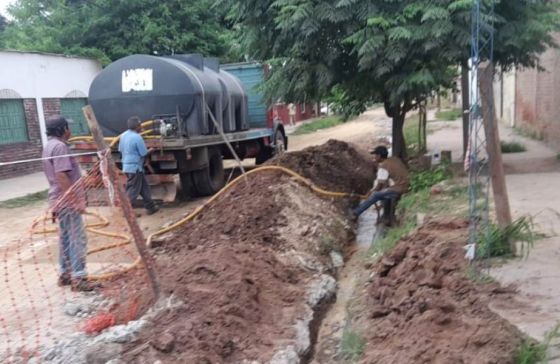 Ampliación de la red de agua en Salvador Mazza