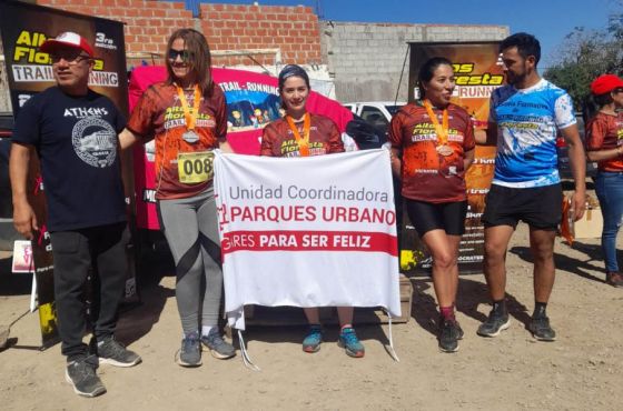 Corredoras del  Parque de la Familia hicieron podio en el Trail Altos Floresta