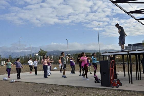 Clases de actividad física en los Parques Urbanos