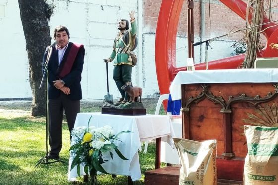 El ministro de los Ríos acompañó al Ingenio San Isidro en el inicio de zafra