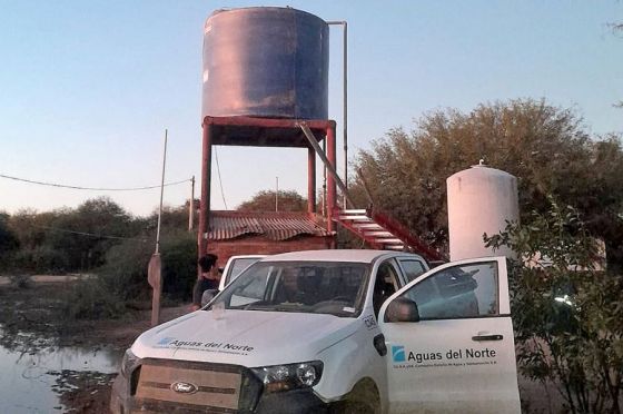 Más de mil personas se beneficiaron con la instalación de un tanque de agua potable en una comunidad originaria de Santa Victoria Este