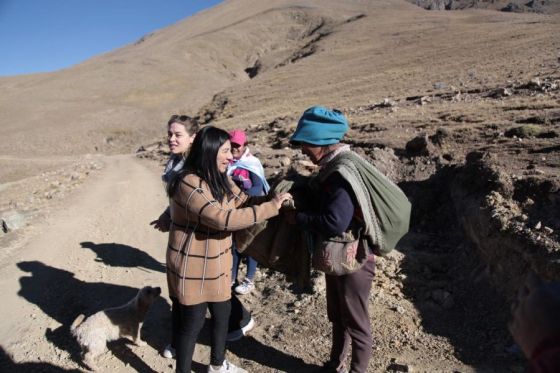 Salta Te Abriga recorrió los municipios de Nazareno y Santa Victoria Oeste