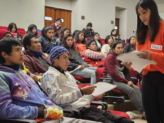 Treinta jóvenes originarios del norte provincial fueron capacitados sobre orientación vocacional en la Universidad Católica de Salta