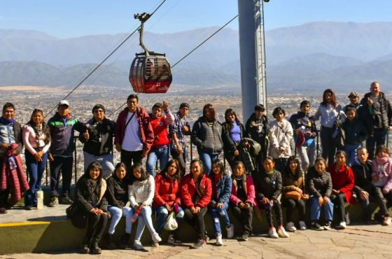 Jóvenes indígenas participaron de actividades recreativas en la ciudad de Salta