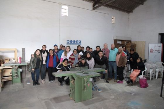 Cupos completos en los talleres de muebles de palets, mosaiquismo y reciclado de artefactos