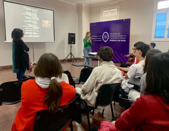 Estudiantes secundarios participaron de la proyección de la película “Yo nena, yo princesa”