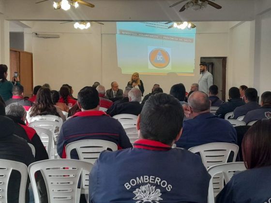 Evalúan pautas de trabajo operativo y preventivo ante incendios forestales