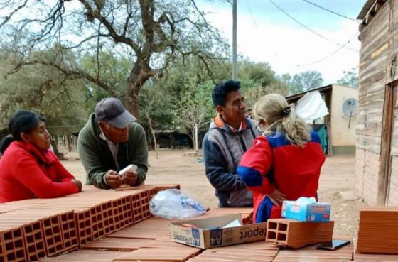 Brindaron asistencia sanitaria a una comunidad wichí de General Pizarro