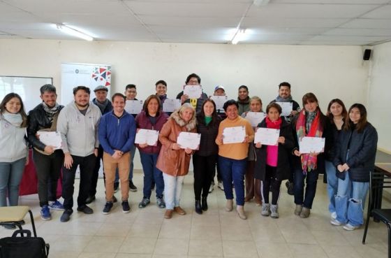 Entregaron certificados a los egresados de la Escuela Pública de Emprendedores en Vaqueros