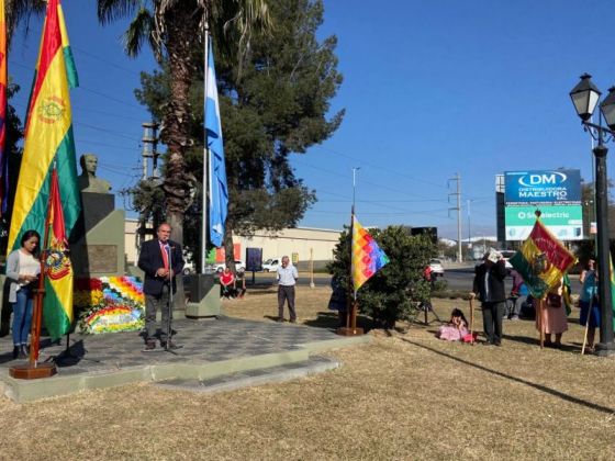 Ceremonia de Conmemoración de la Independencia de Bolivia