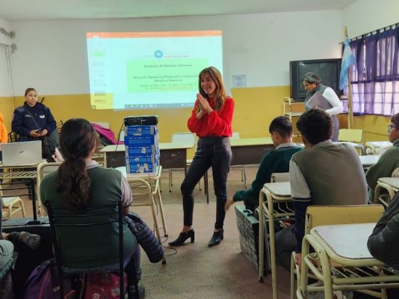 Talleres preventivos para estudiantes contra la violencia y protección de derechos