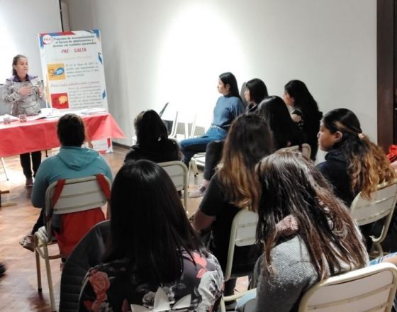 Adolescentes y jóvenes participaron en una jornada informativa sobre el Voto Joven