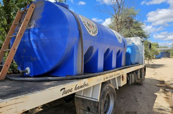 La Delegación de Asuntos Indígenas suma camiones para distribución de agua en la zona de emergencia sociosanitaria