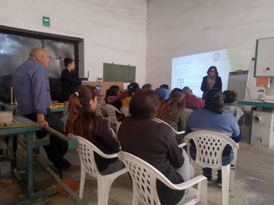 Taller Para Acceso de derechos de la seguridad social en la Casona