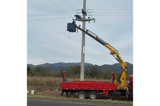 Finalizó la obra de la construcción de la red de energía eléctrica para el Área Industrial de Metán