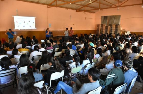 Dictarán en Cafayate talleres gratuitos para combatir la brecha digital