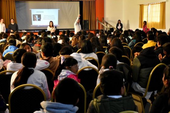 Se realizaron en Campo Quijano talleres de Grooming y Ciberseguridad