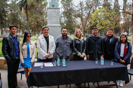 Fiesta Provincial del Estudiante: Congreso de la Juventud y celebración de la Primavera