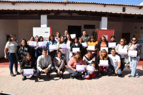 Más de 40 egresadas de la formación en Instalación Sanitaria