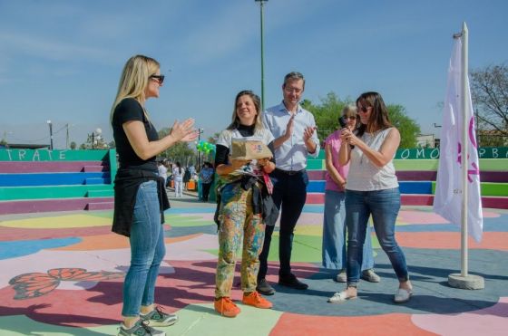 El mural Camino al Origen fue inaugurado en el Parque de la Familia