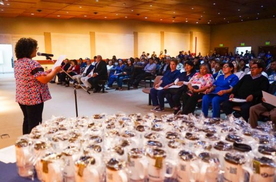 Homenajearon a 89 trabajadores del hospital Materno Infantil por el Día de la Sanidad