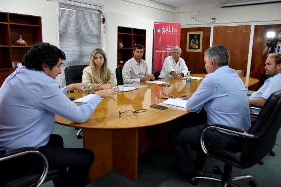 La Provincia promueve la creación de una ley para organizar consorcios camineros en todo el territorio provincial