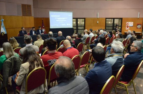 A través de una jornada de trabajo difunden líneas de crédito y financiamiento para empresas productivas