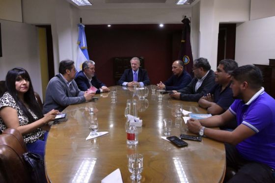 El vicegobernador Marocco se  reunió con gremios docentes