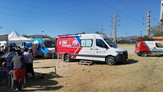 El móvil del Registro Civil llegó al barrio Lamadrid