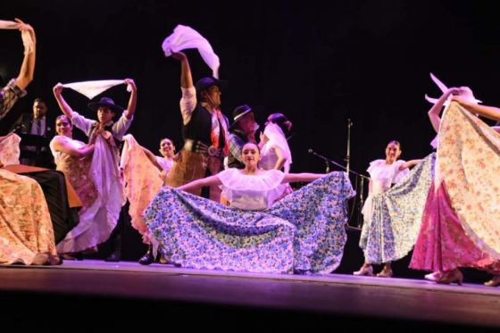 El Ballet Folklórico de la Provincia presentará mañana la obra “De Patria Amor y Libertad”