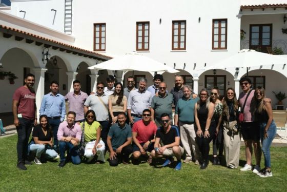 Jóvenes del programa de Formación del CFI recorrieron el sector vitivinícola de Cafayate