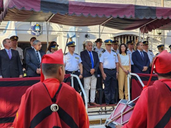 El ministro Domínguez participó del acto por el 202° aniversario de creación de la Policía Federal Argentina