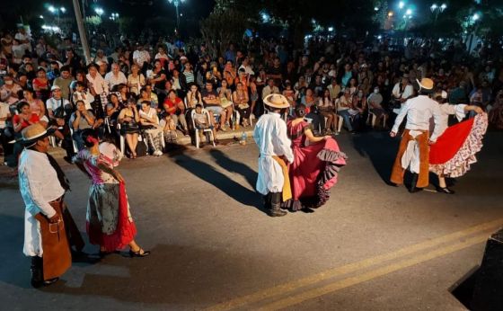 XIV Festival por el Día de la Tradición: La Merced le baila y canta al país