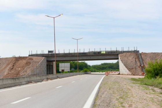 El nuevo puente sobre la ruta 50 brindará seguridad vial a la localidad de Hipólito Yrigoyen