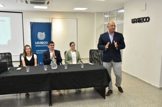 Talentos salteños expusieron su experiencia a estudiantes de Upateco y empresas salteñas