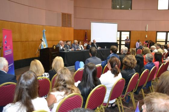 Se realiza en Salta el Encuentro Internacional de Métodos Participativos de Resolución de Conflictos