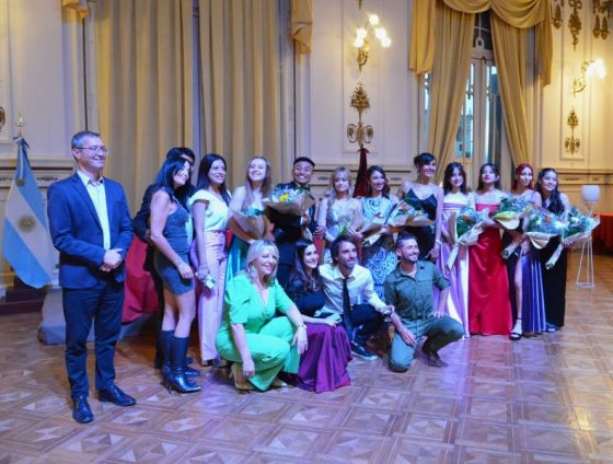 La Escuela Oficial de Ballet celebró su gala de egresados 2023