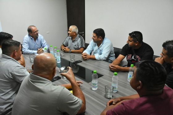 Reunión del ministro Camacho y directivos de la UOCRA