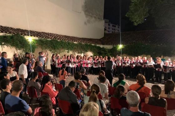 El Coro Provincial de las Personas Mayores estuvo presente en la Noche de los Museos