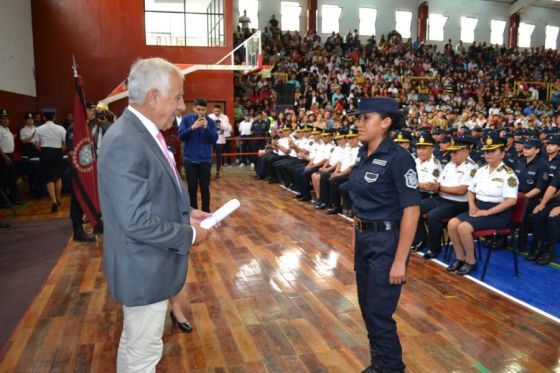 Nueva promoción de la Escuela de Suboficiales de la Policía de Salta: egresaron más de 700 agentes