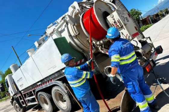 Con trabajos preventivos, Aguas del Norte disminuyó el 60% de los reclamos por desbordes cloacales