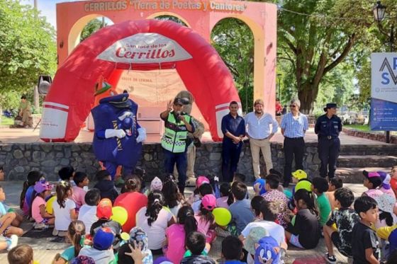 La Agencia Provincial de Seguridad Vial realizó una jornada de sensibilización para niños de Cerrillos