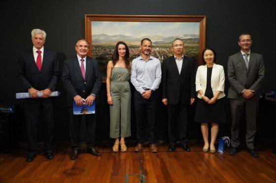 El Embajador de la República Popular de China en Argentina visitó el Museo de Bellas Artes