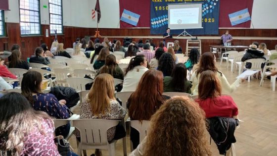 Educación realizá el primer encuentro interdisciplinario del programa de orientación escolar